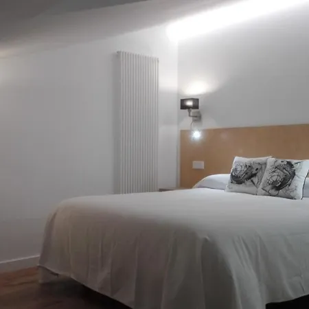Turisticos Picos Homestay Lierganes